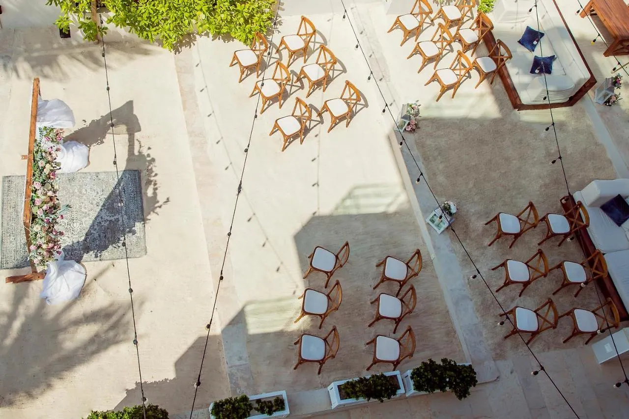 Thompson Playa del Carmen Beach House México